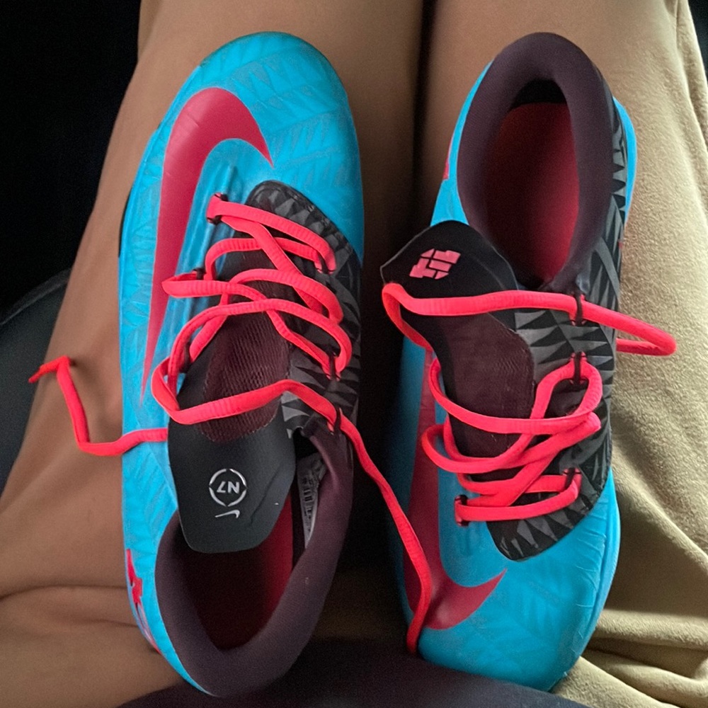 Nike N7 Collab with KD Basketball Shoe Youth Size 5